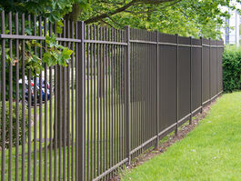 black-aluminum-decorative-iron-metal-fence-contractor-panama-city-florida-fence-company