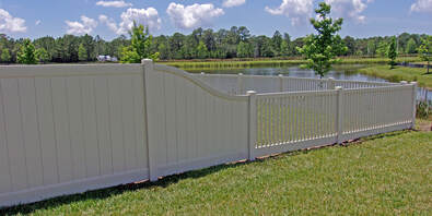 white-vinyl-fence-contractor-panama-city-florida-fence-company